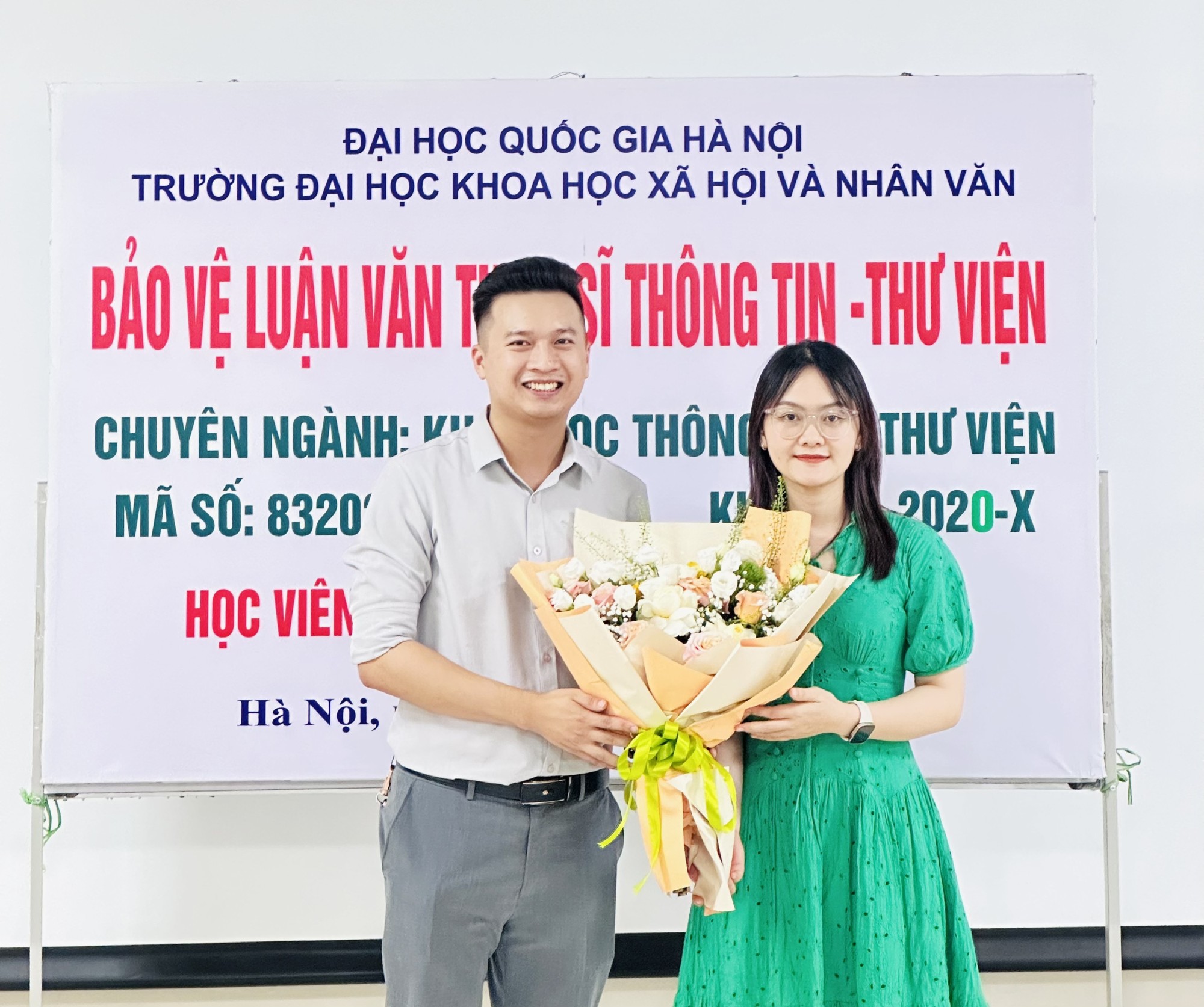 CEO HSTĐT bảo vệ luận văn ThS 3